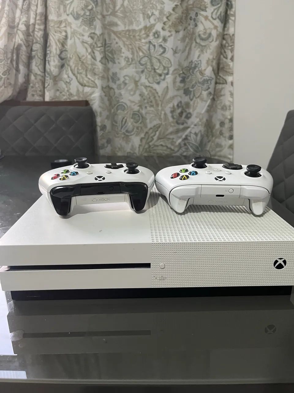 X box One S 