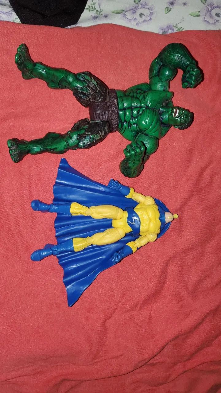 Pack reservado Hulk,sentinela e 11 heads e um cabelo ruivo - Foto 2