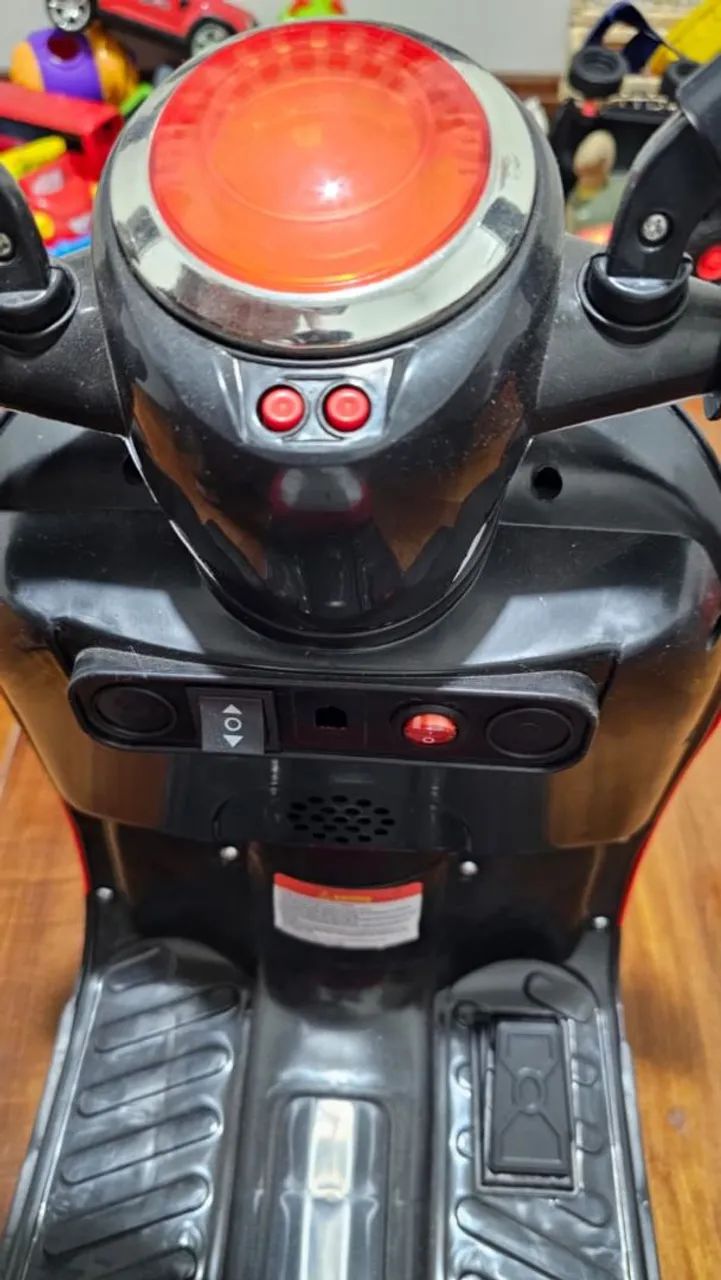 Mini veículo scooter Mickey Mouse - Foto 5