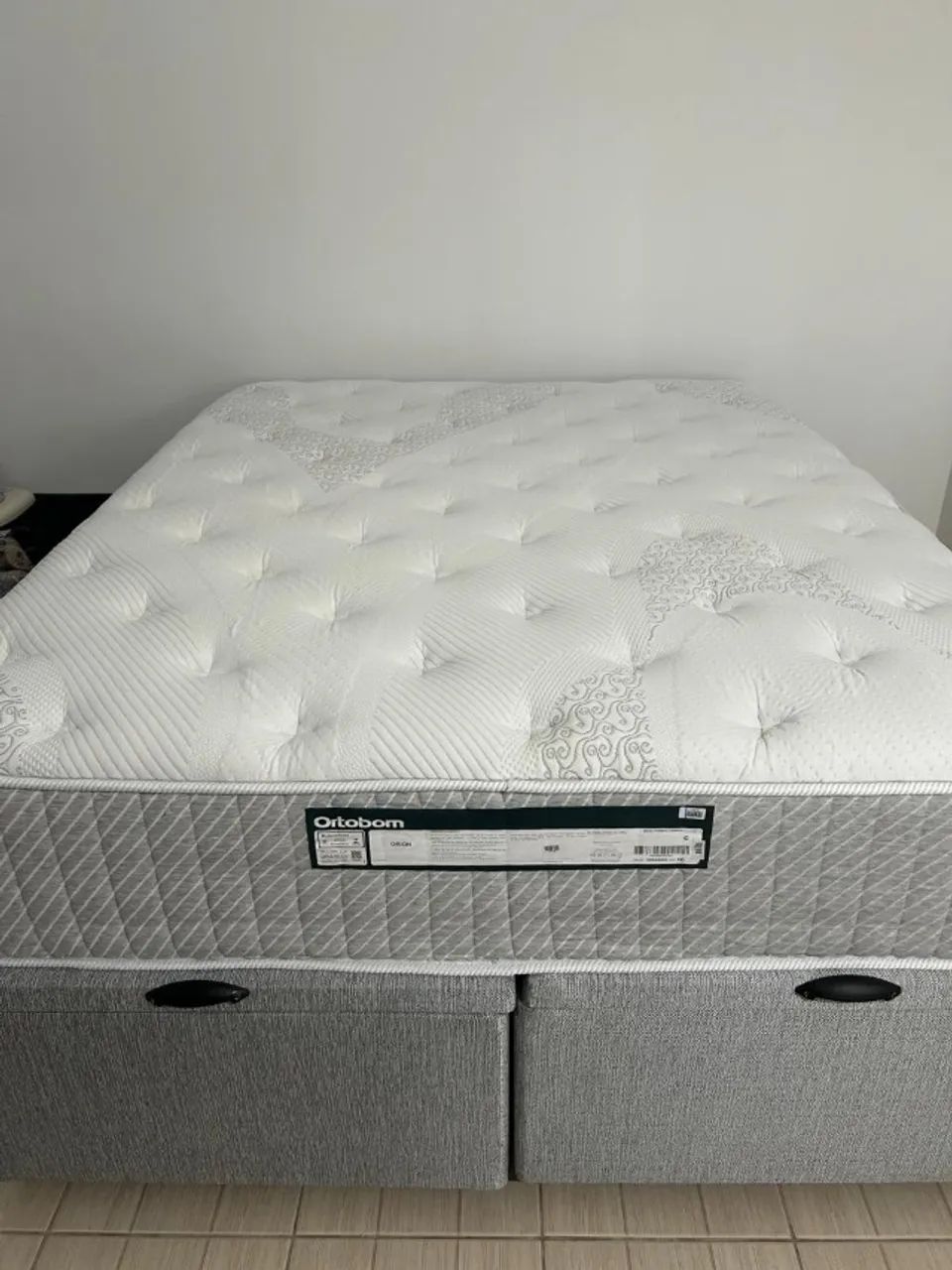 Cama e Colchão Ortobom 