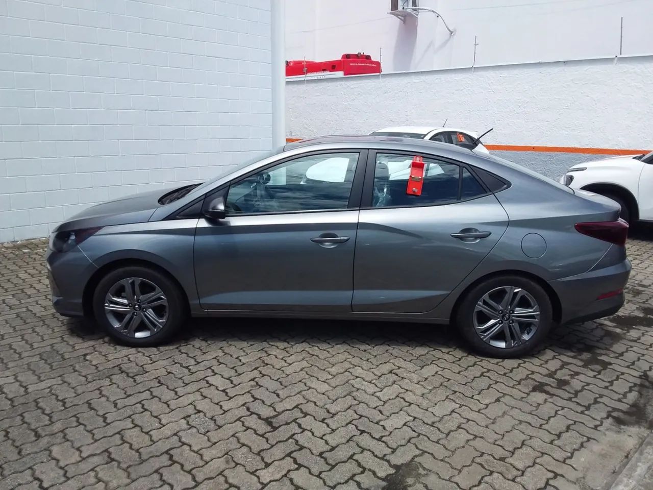 Hyundai HB20S Comfort Plus 1.0 TB Flex 12V Aut, foto 2 de 12