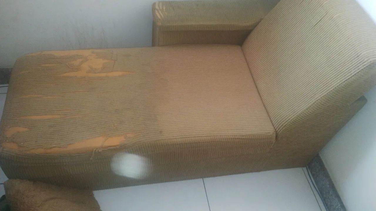 Sofá para doação 