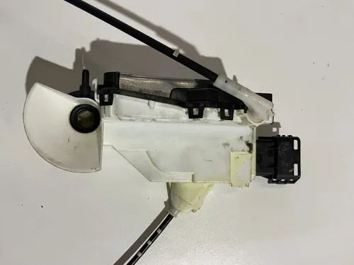 Fechadura De Porta Dianteira Esquerda Citroen Ds3 2013 2014