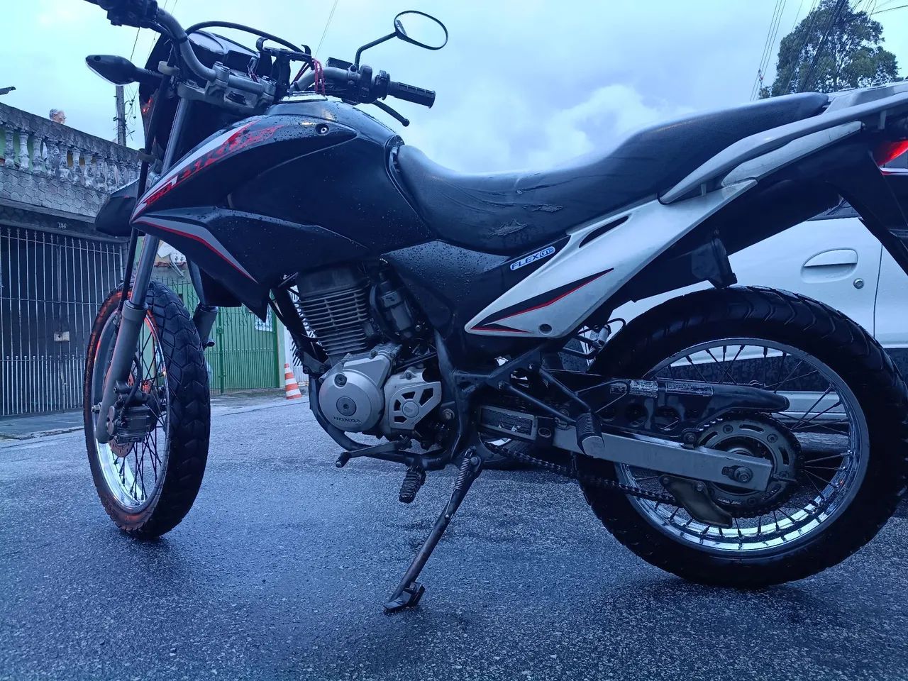 Bros 150  - Foto 4