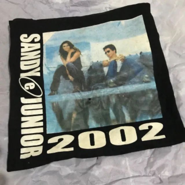 Camiseta Sandy e Junior 2002