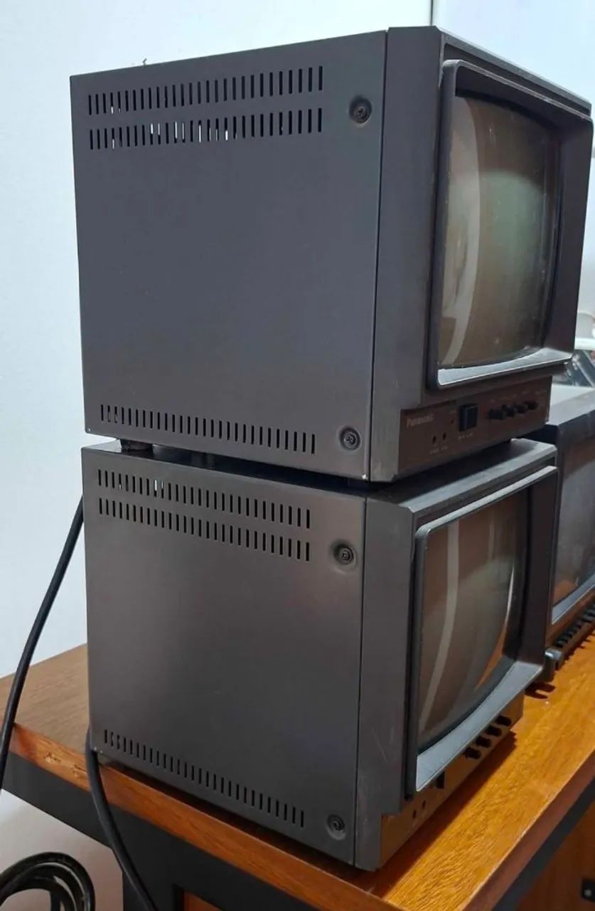 Monitor Profissional Panasonic TR-930B - Foto 2