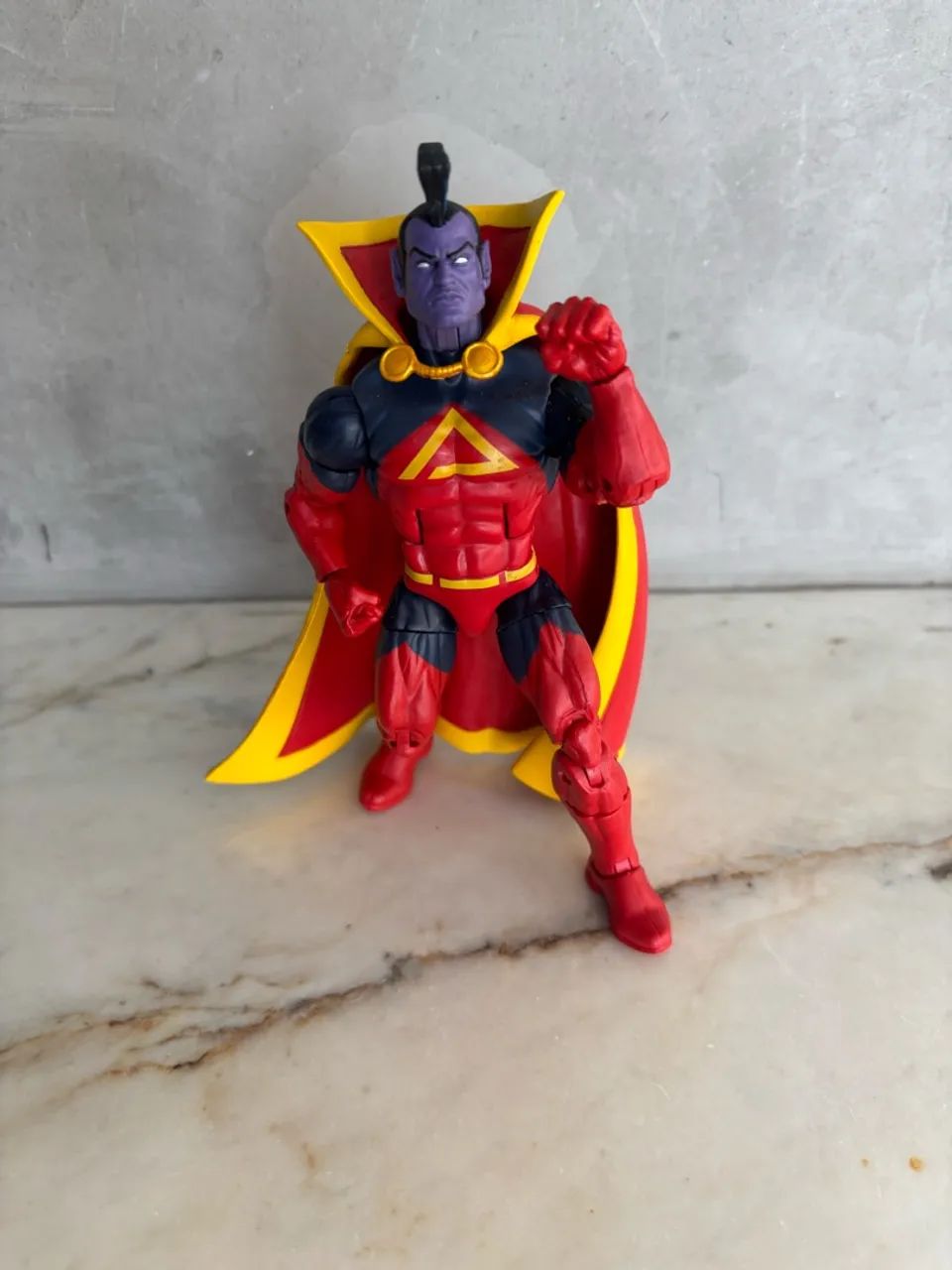 Gladiador Marvel Legends 