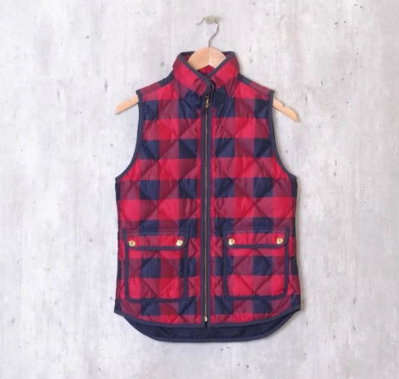 colete vermelho e preto<br>xadrez j crew