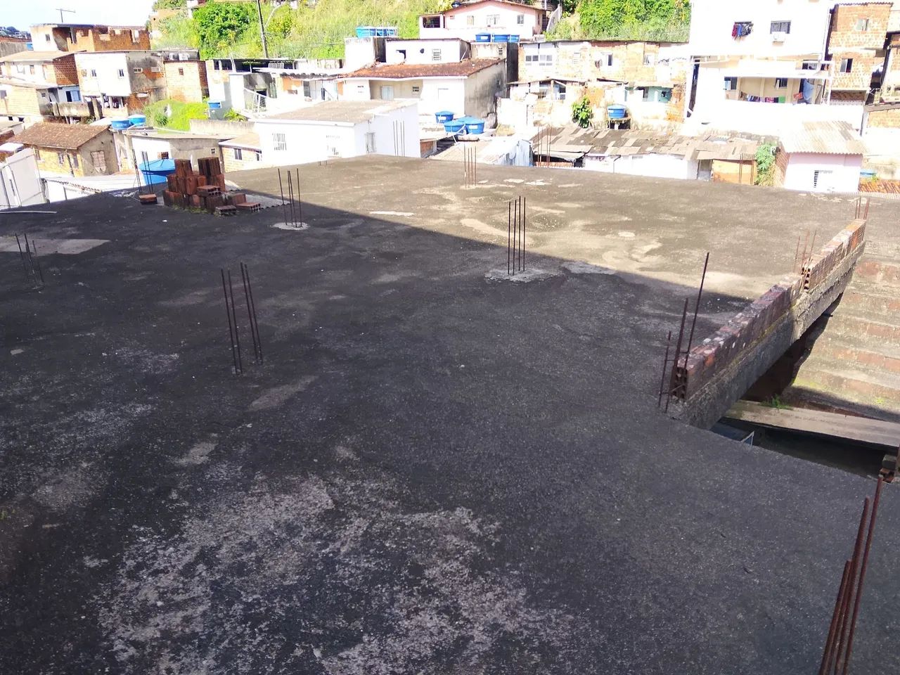 Terreno com duas casas em acabamento - Foto 3