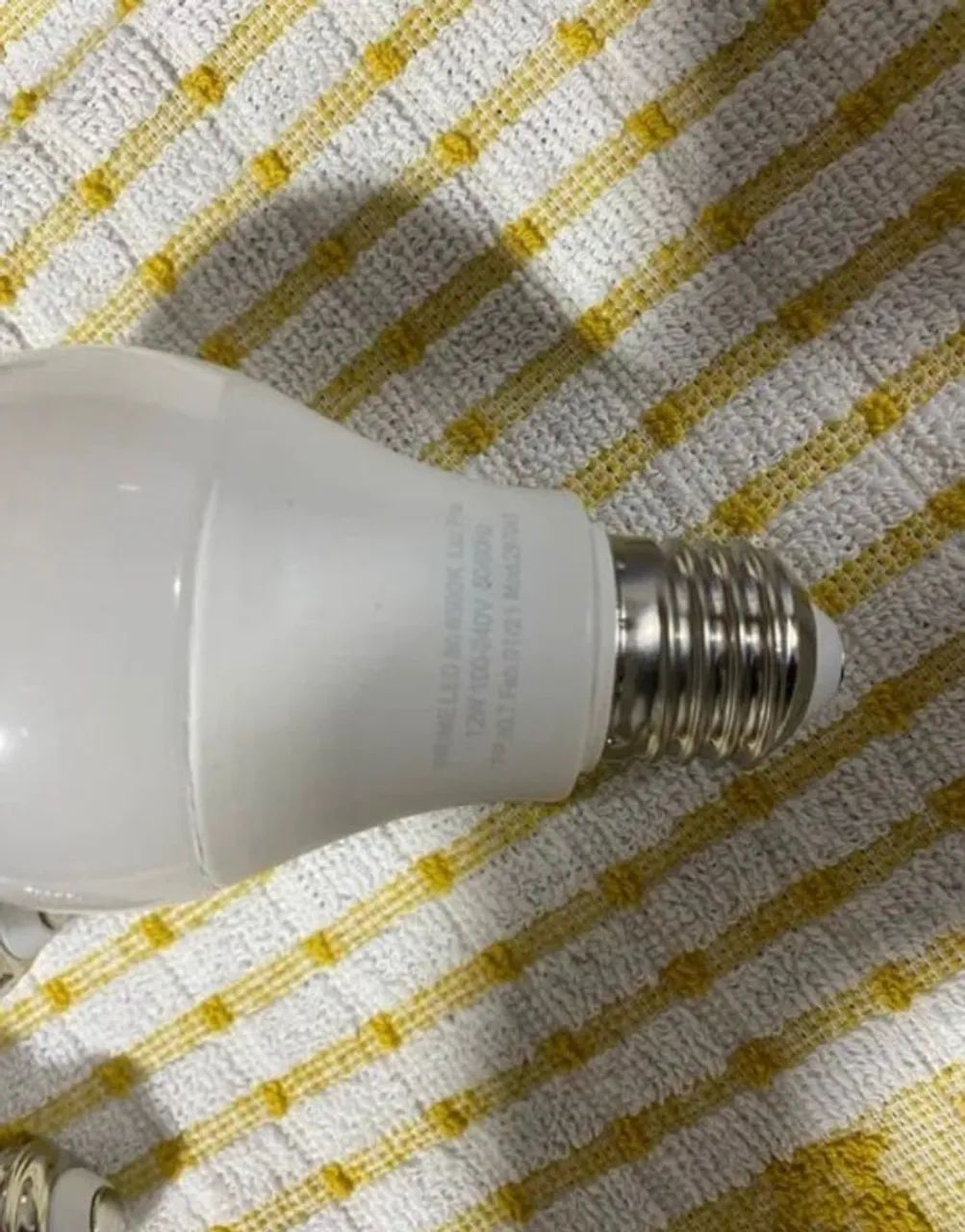 5 lâmpadas de Led bulbo onlux bivolt - Foto 3