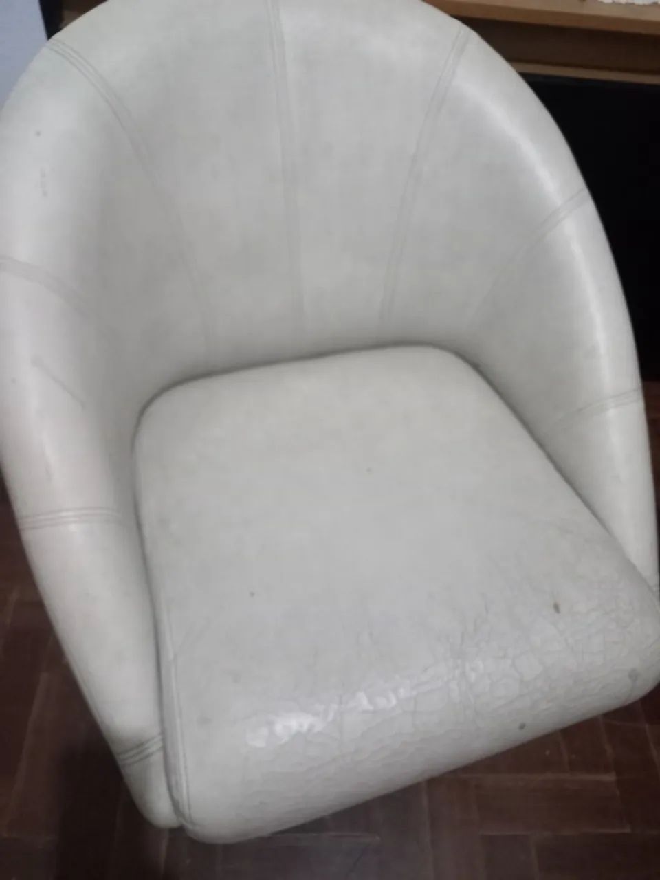  Vendo 2 Poltronas  - Foto 2