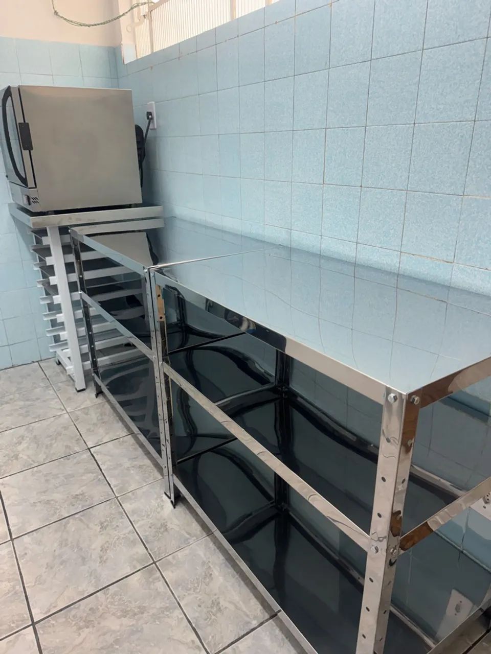 Vendo bancadas de inox 