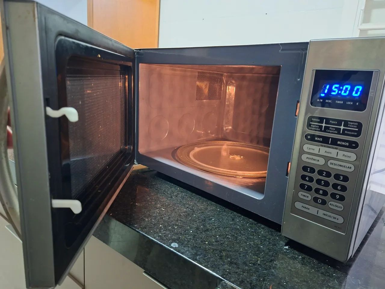 Micro-ondas Electrolux 45L - Foto 3