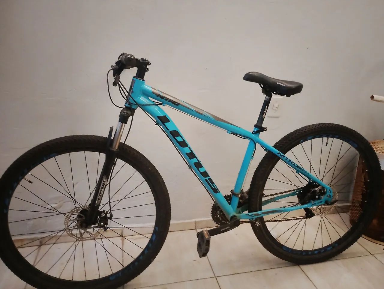 Bicicleta aro 29 excelente 