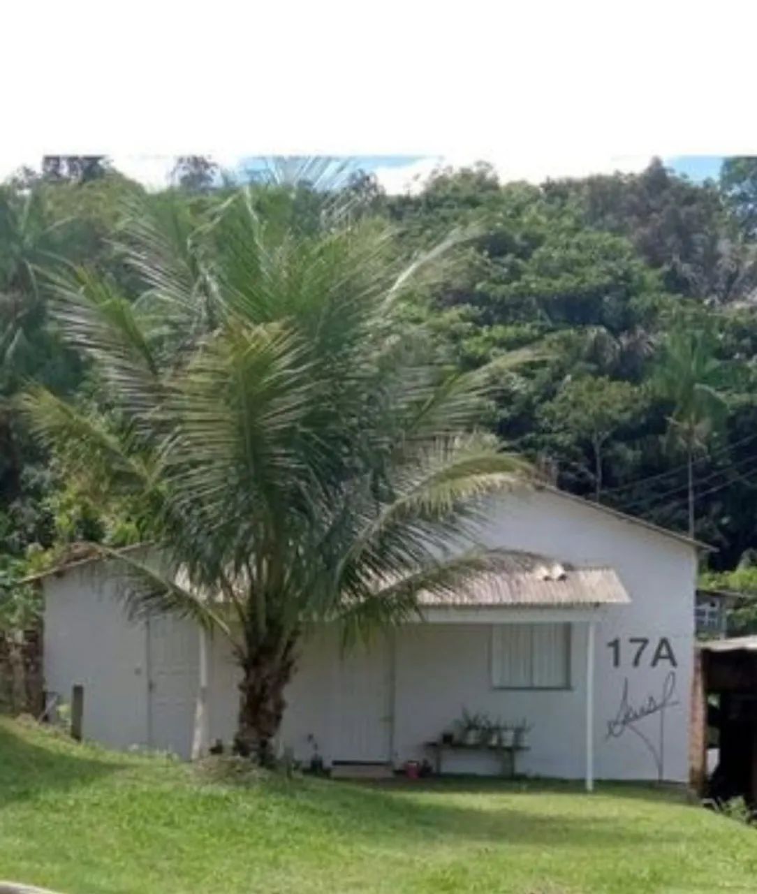 Alugo casa com mobília em Presidente Figueiredo