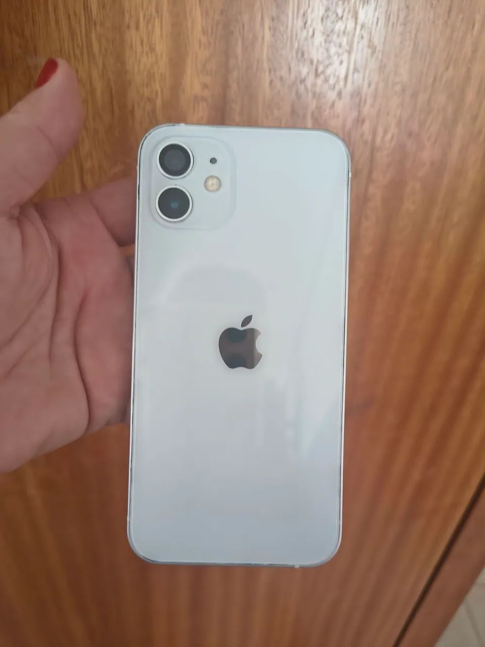 iPhone 12 branco 64 gigas 