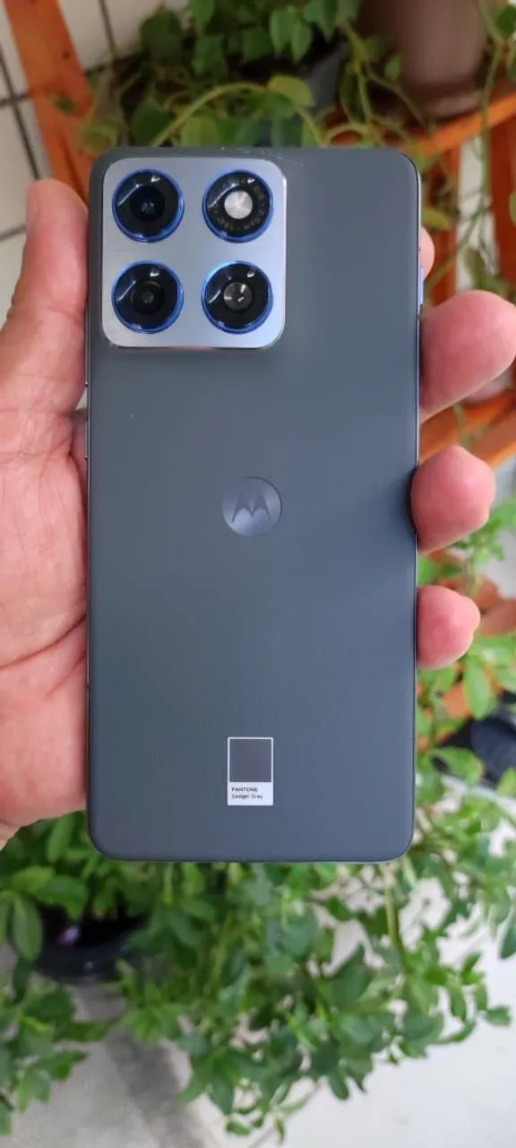 Motorola Edge 70  - Foto 2