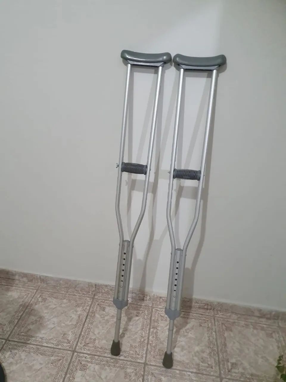 Par de muletas regulável 