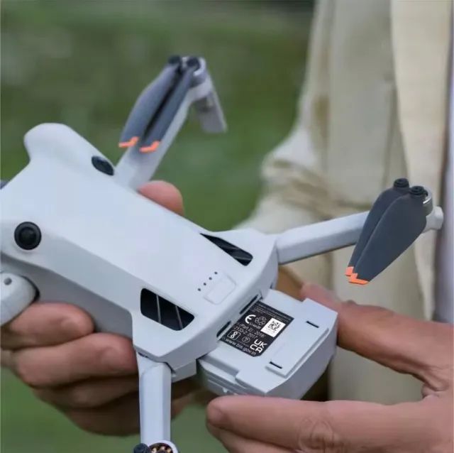 Kit 2 Baterias + Carregador Triplo Para Drone Dji Mini 3 Pro - Mini 4 Pro - Foto 3