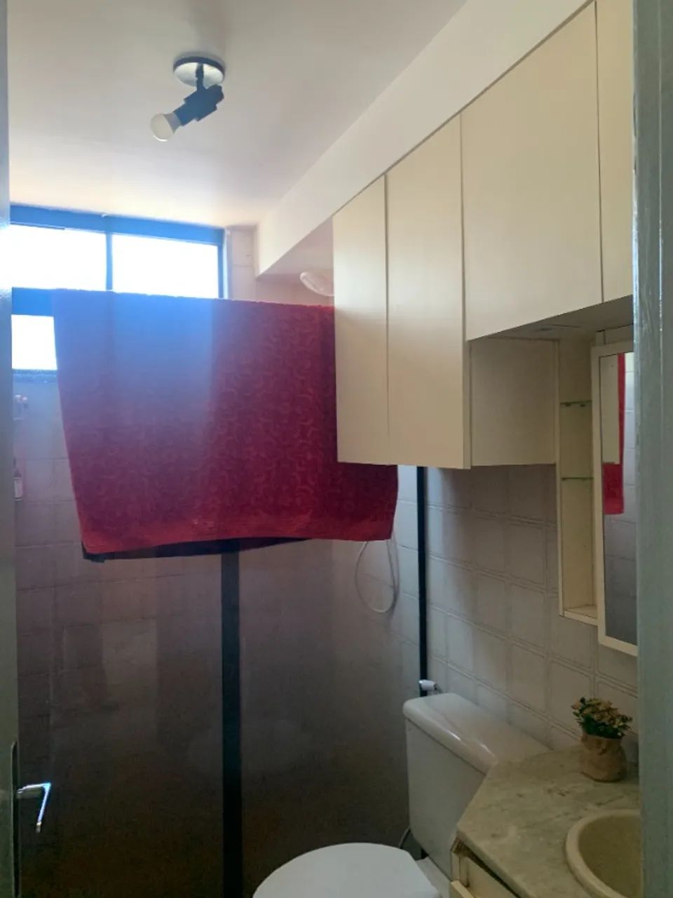 Excelente apto no sudoeste! 2 quartos, vazado, 2 andar, de canto. DIRETO COM PROPRIETÁRIO. - Foto 2