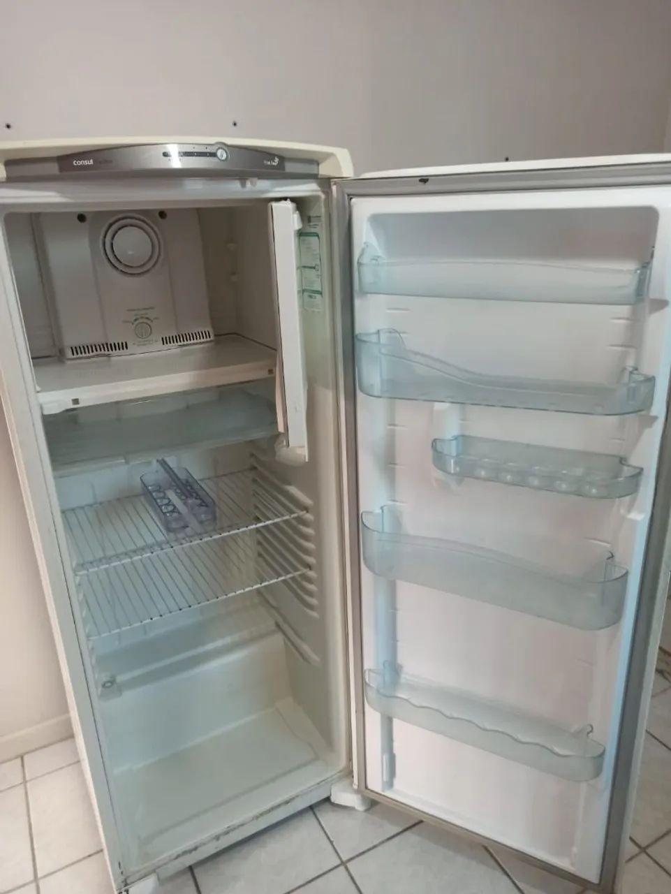 Geladeira Consul