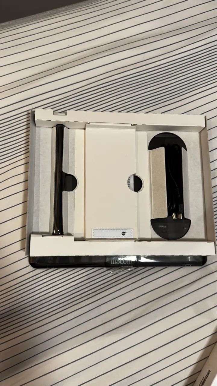 Mesa Digitalizadora Wacom Intuos Bluetooth - Nova / Nunca Usada - Foto 3