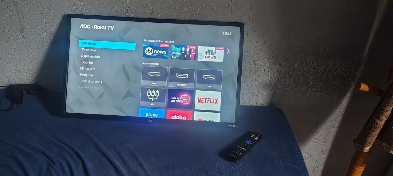   Tv smart AOC  