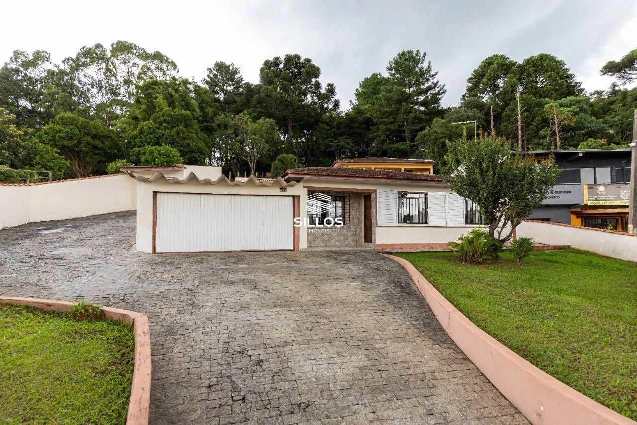 Terreno a venda com 1.117 m² em Campo Largo