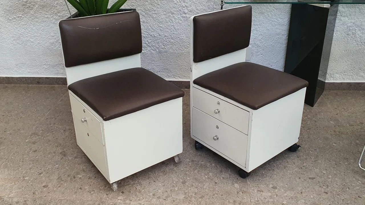 Vendo cadeiras de Manicure  - Foto 4