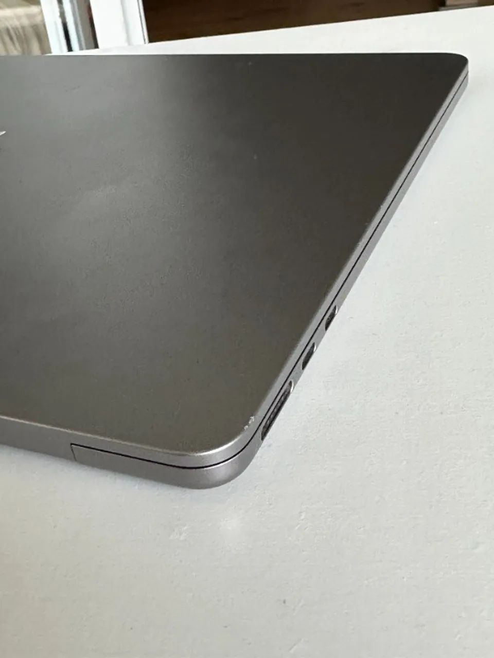 MacBook Air M2 13,6 - 16GB RAM / 256GB SSD - Excelente Estado