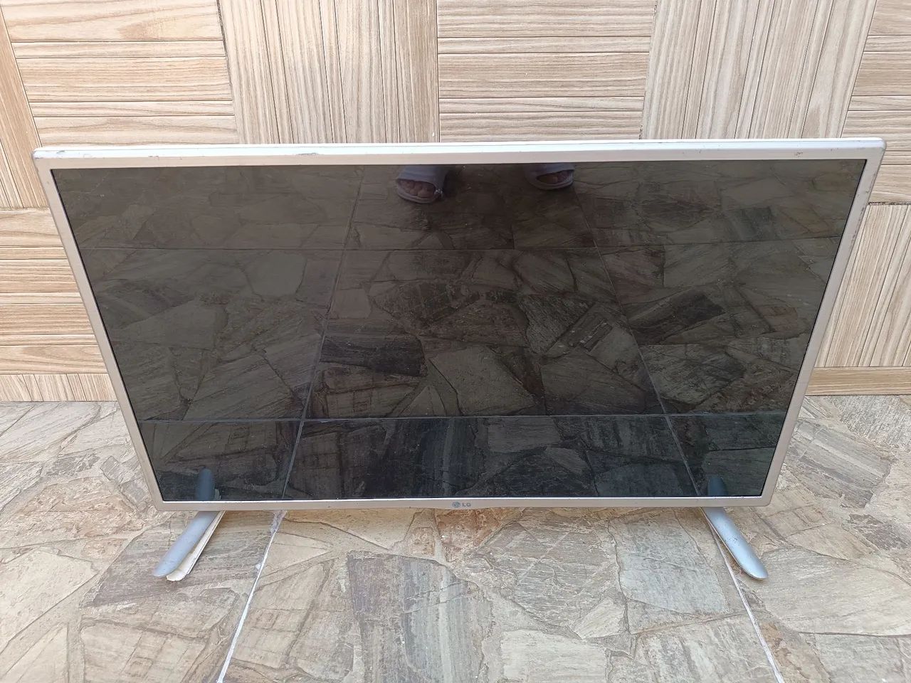 Tv LG 32 polegadas pra concerto