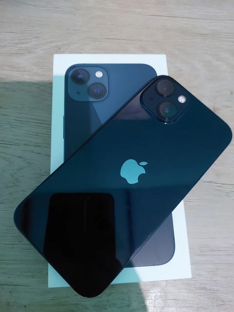 iphone 13 unico dono com caixa e acessorios - Foto 2