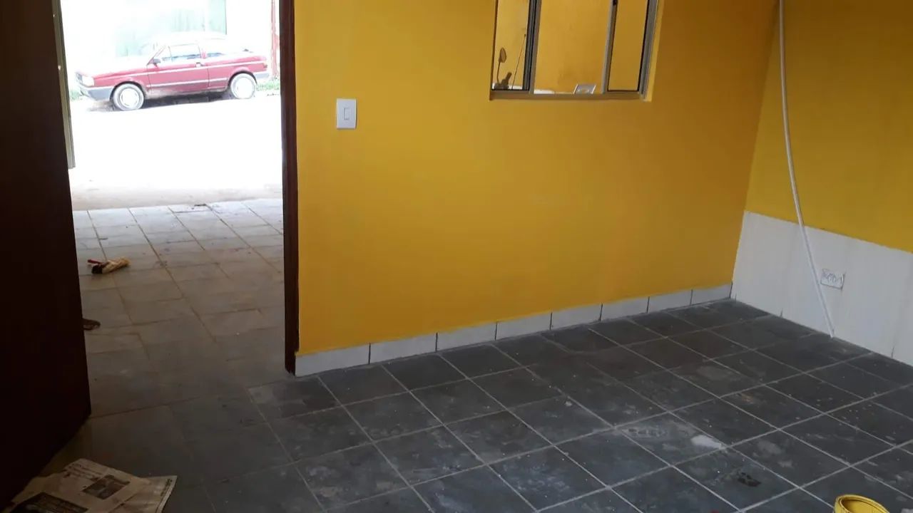 ALUGA-SE CASA COM 2 CÔMODOS  - Foto 5