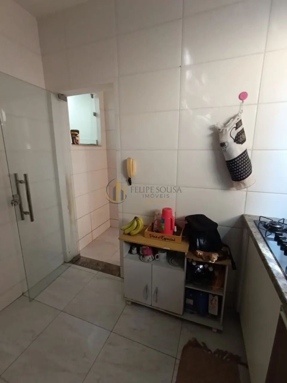 CASA COM EXCELENTE ACABAMENTO - AREA GOURMET PRONTA - 2 QUARTOS E 1 VAGA - Foto 5