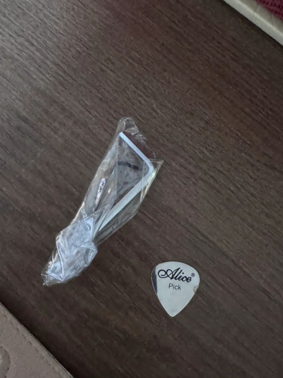 Vendo guitarra com todos os acessórios  - Foto 3
