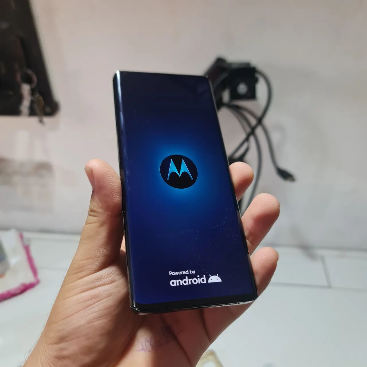 Motorola Edge Plus 2020 - Foto 2