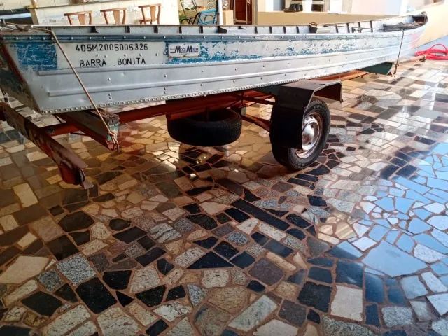Barco/canoa para pesca