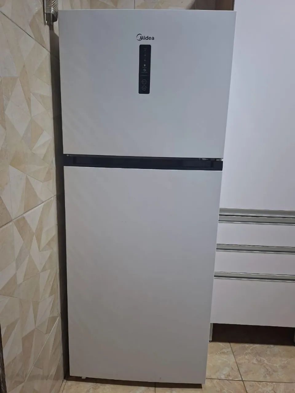 Geladeira Midea - Geladeiras e Freezers - Acaracuzinho, Maracanaú