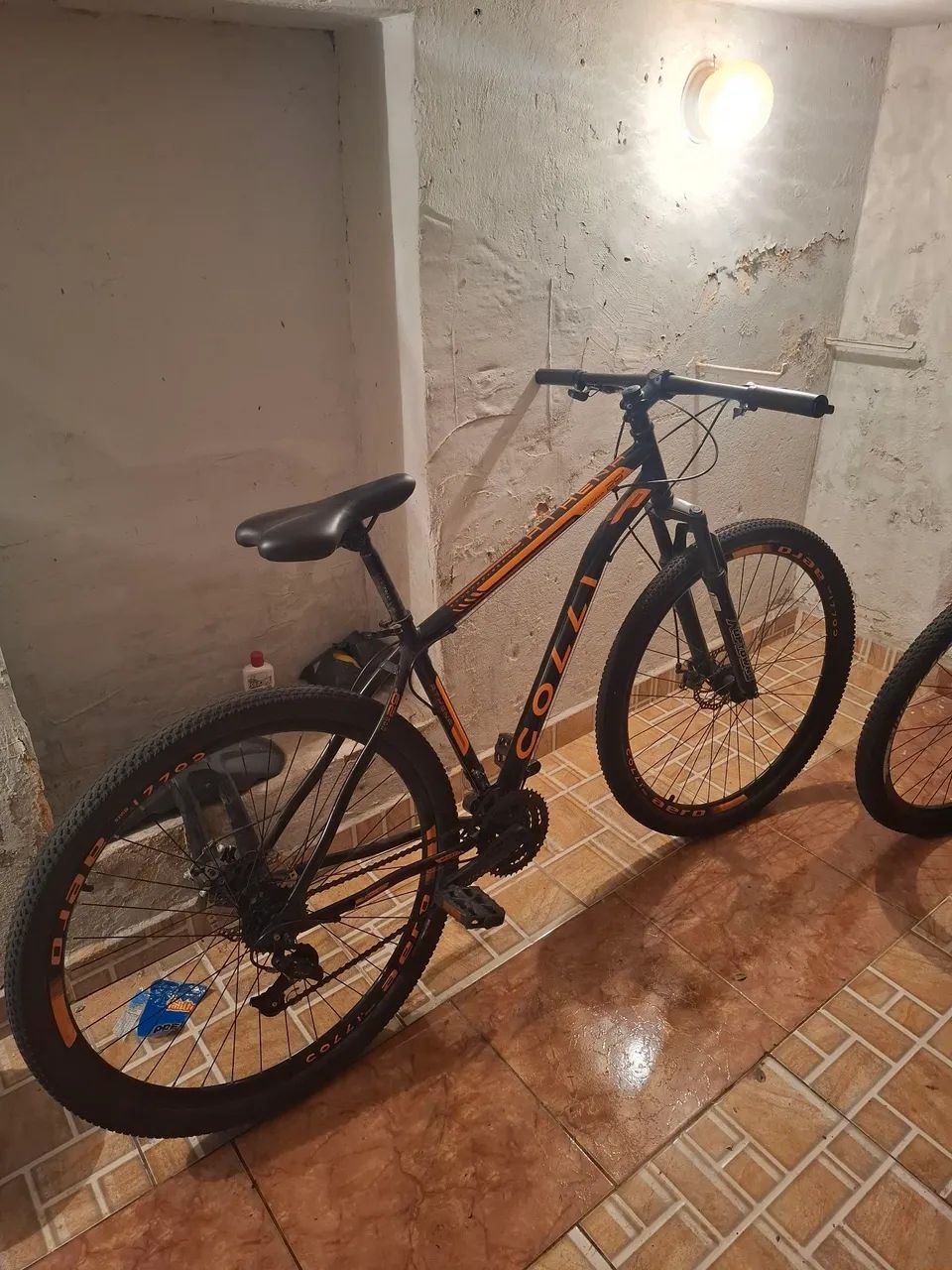 Bicicleta colli aro 29 seminova 