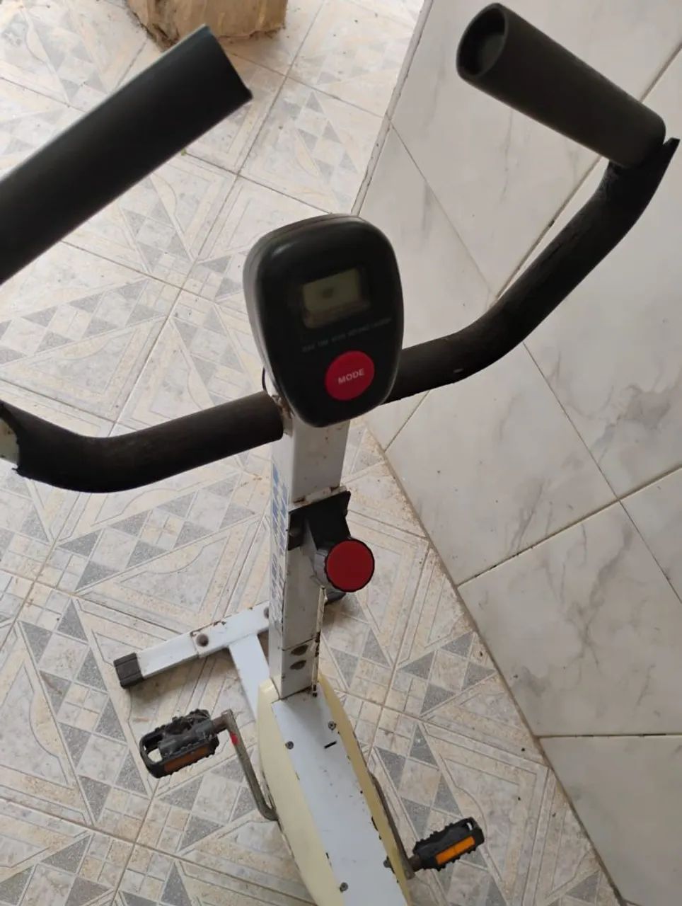 BICICLETA ERGOMÉTRICA  - Foto 4