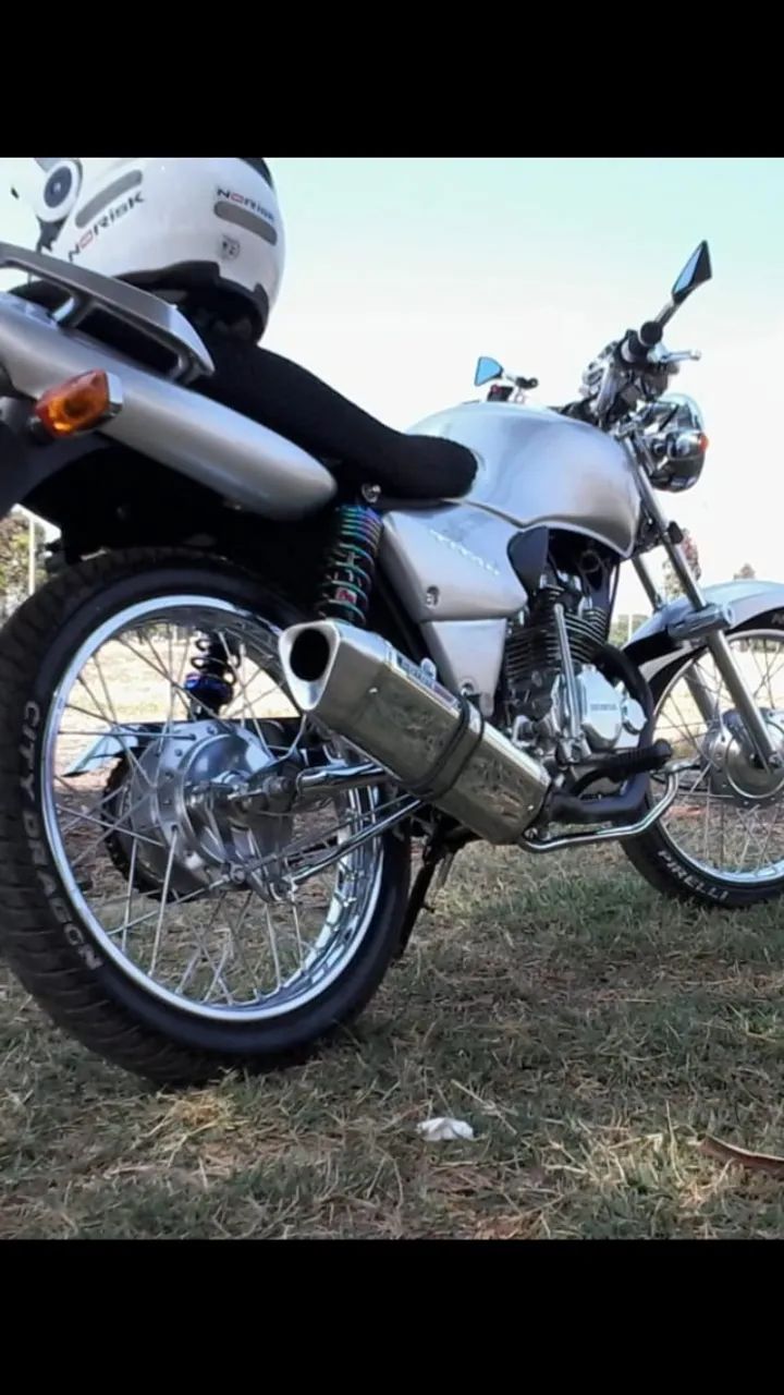 CG Titan Ks 2001 - Foto 3