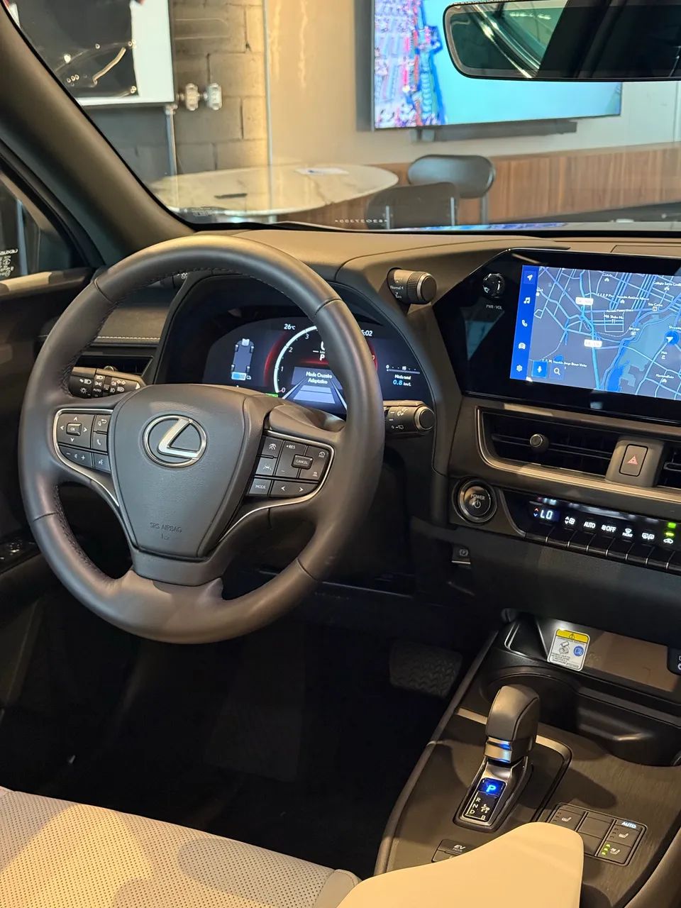Lexus UX-300h 2.0 16V Aut. (Híbrido), foto 12 de 14