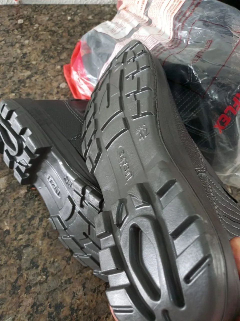 Bota de trabalho novas 