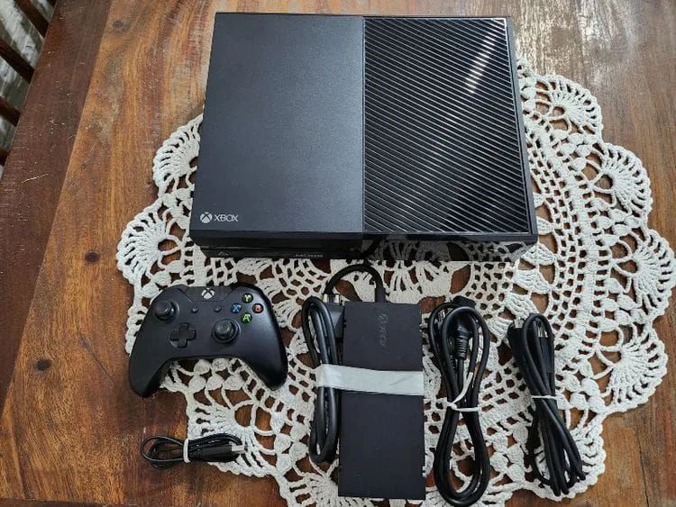 Xbox one bem conservado