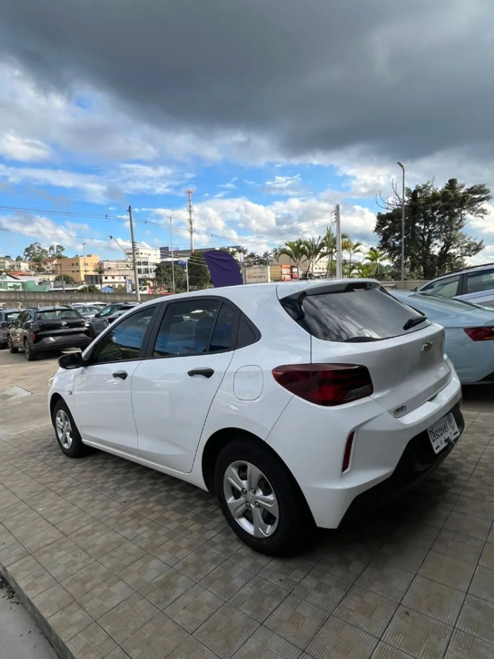 Chevrolet Onix Hatch 1.0 12V Flex Mec. 4P 2024 - Foto 12