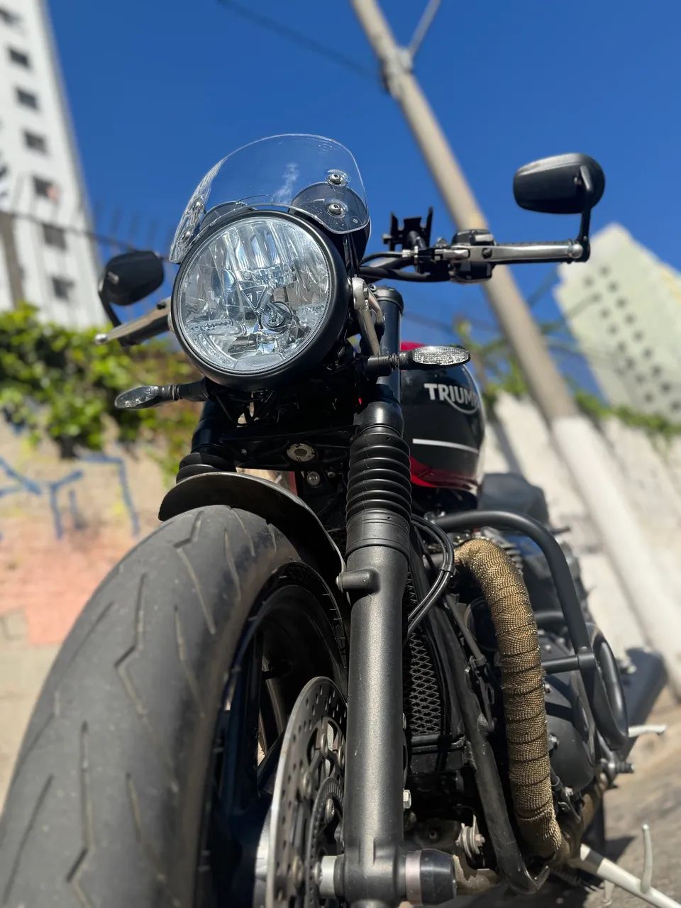 Triumph Speed Twin 1200 - Foto 2