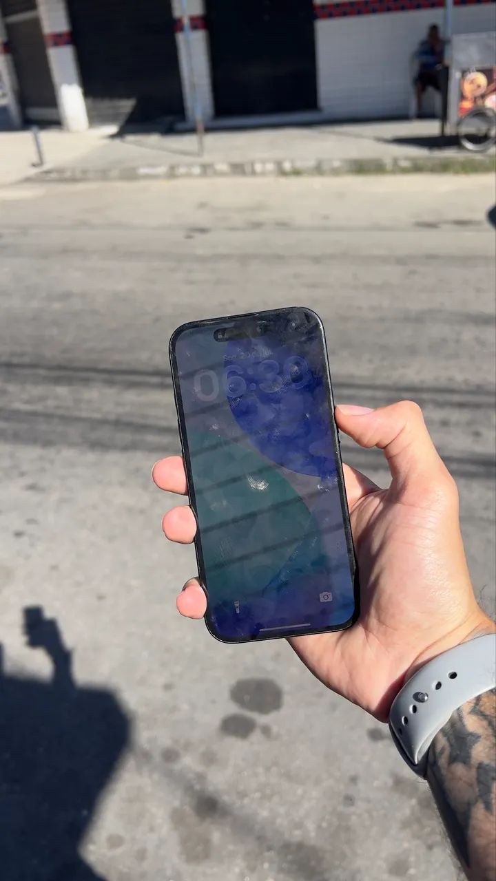 IPHONE 16 - Foto 2