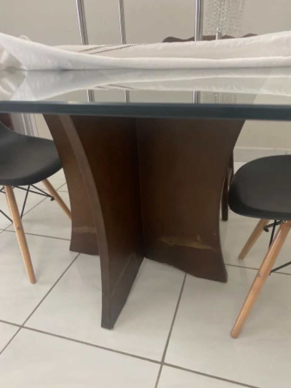 Mesa de jantar de vidro quadrada  - Foto 2