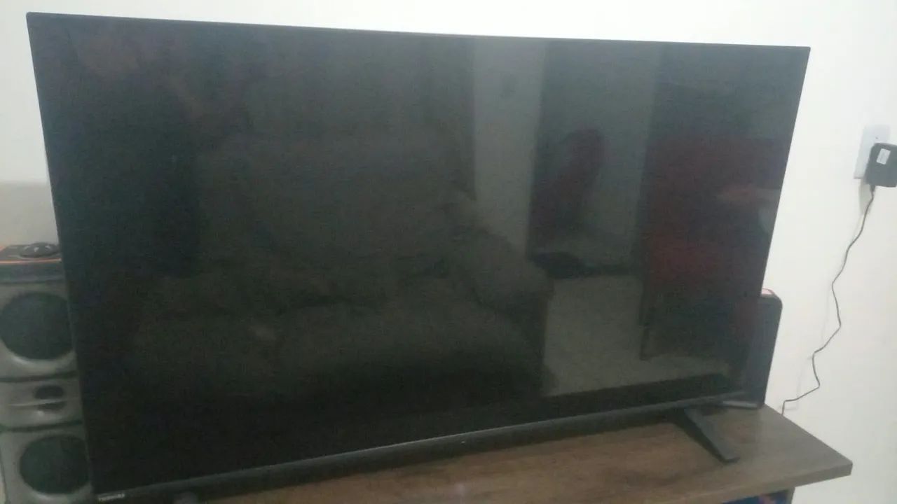 Televisão Marca Toshiba 50 polegadas 
