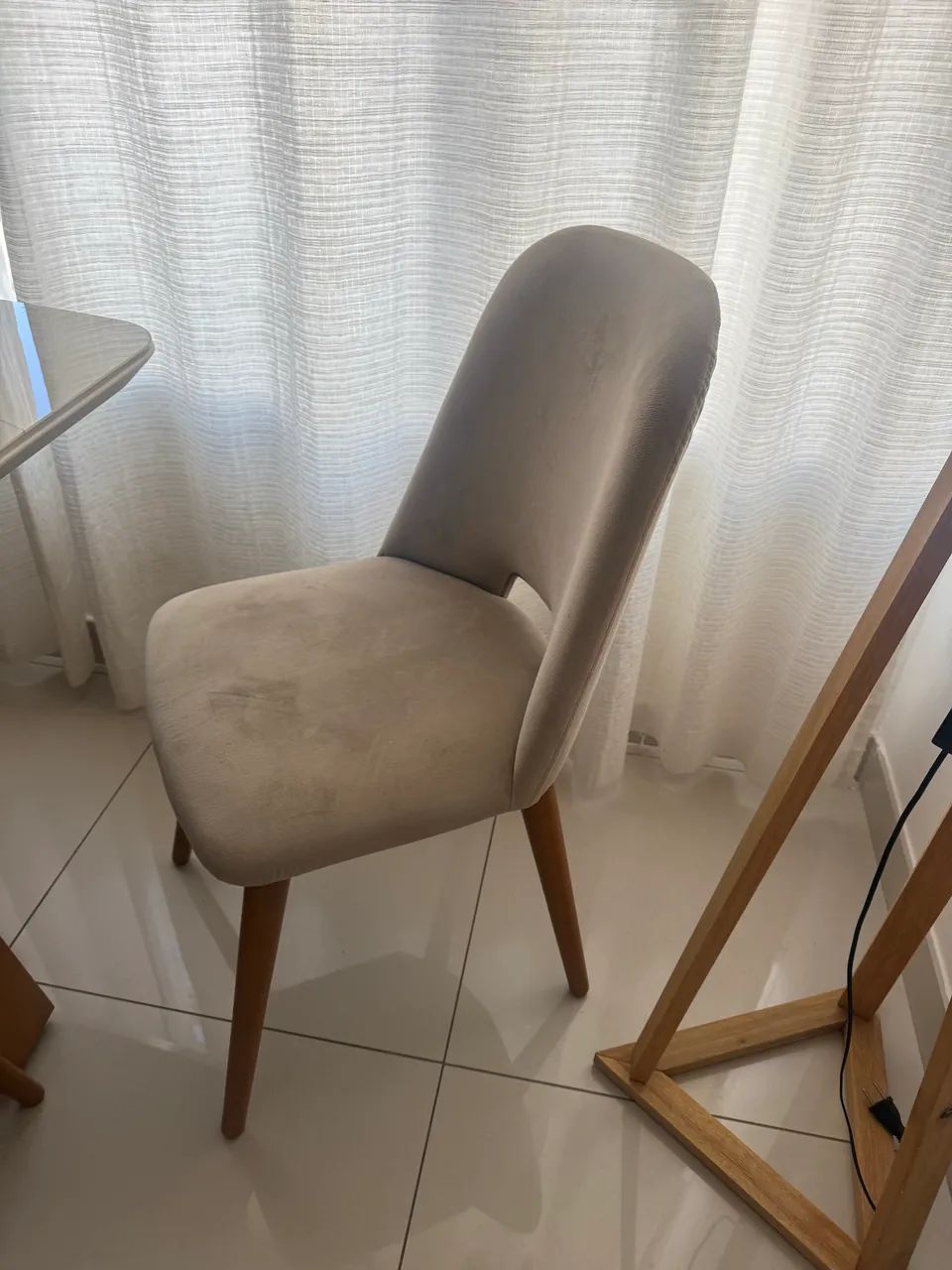 Mesa de jantar 4 cadeiras  - Foto 4